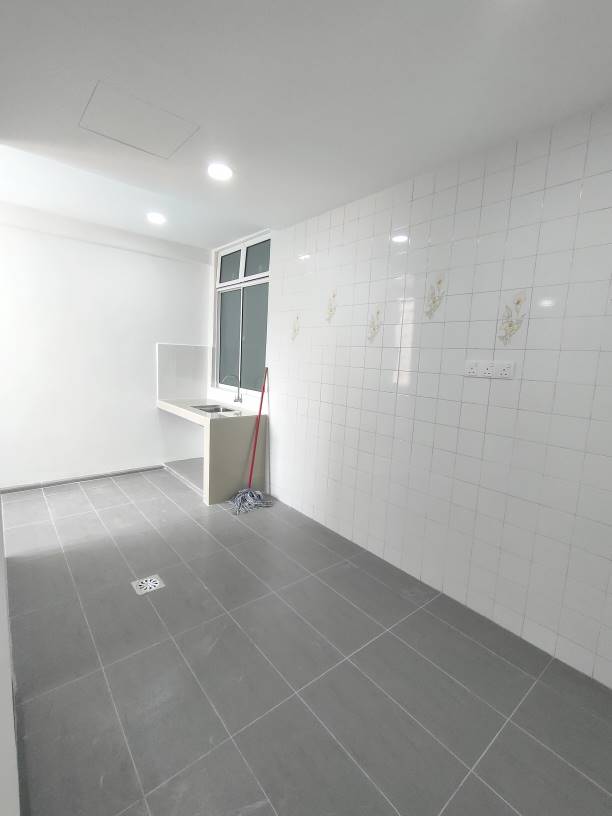 Subang Perdana Court 8 Apartment - photo 4