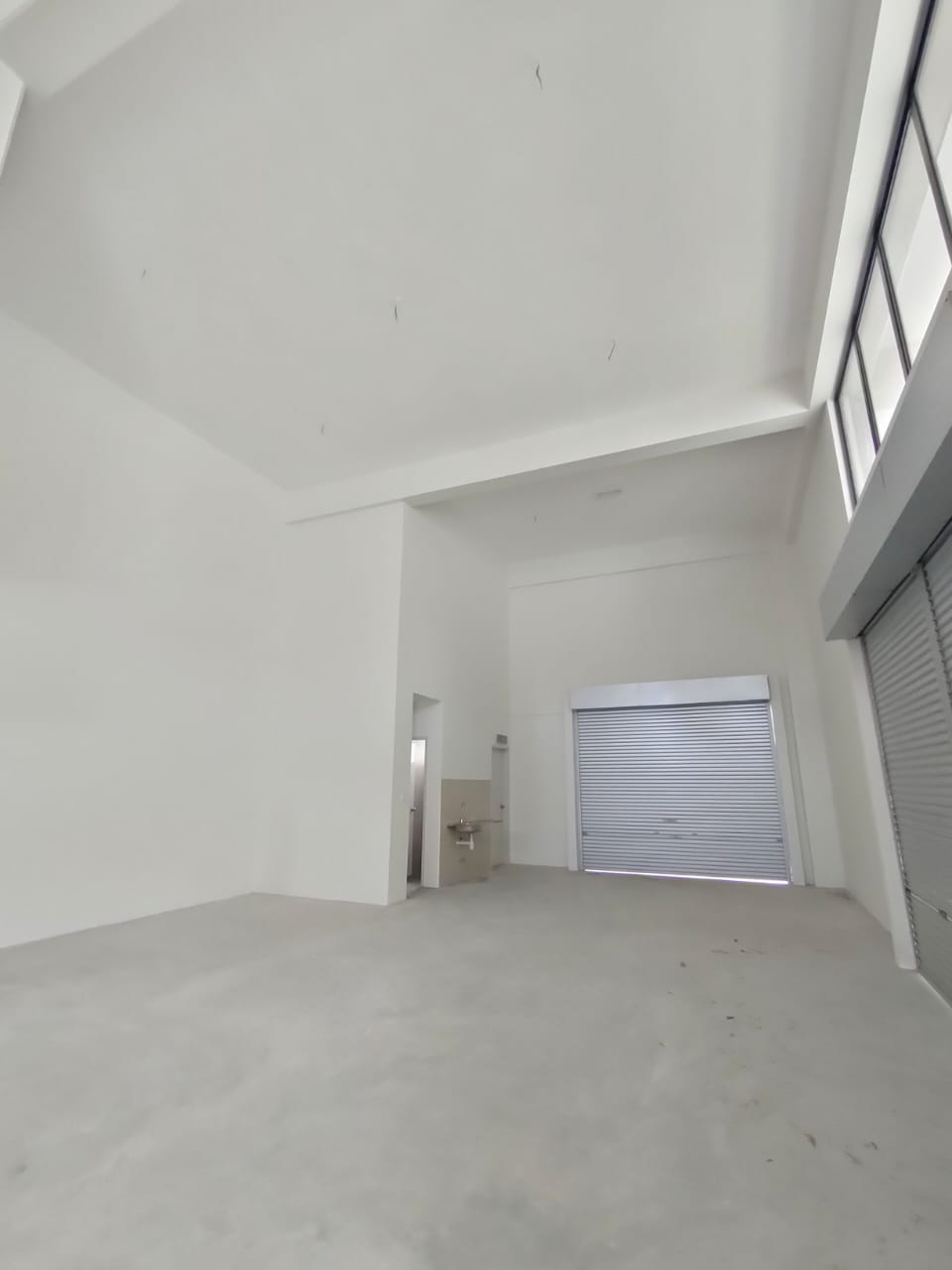 Kota kemuning end lot brand new double storey shop - photo 7