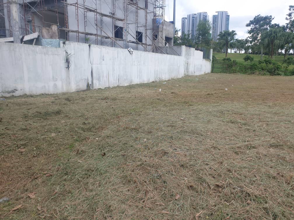 Dual Golf course view bungalow land in Tropicana - photo 7