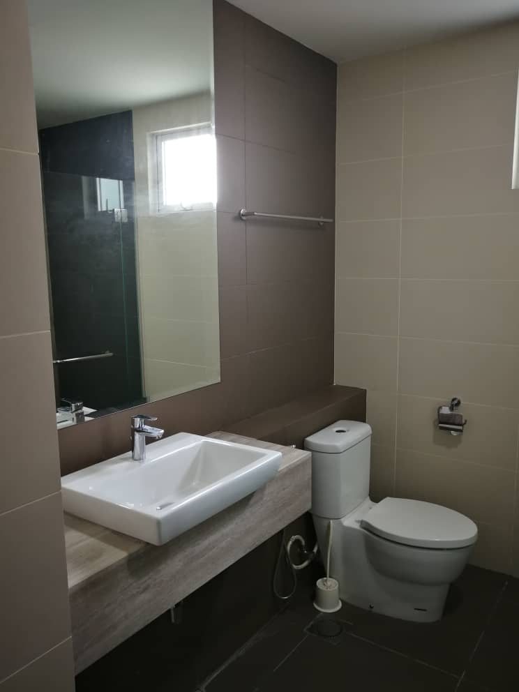 Seringin residence furnished 2 bedrooms unit - photo 6