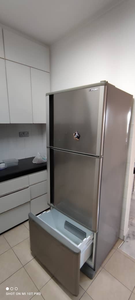 Renovated full furnished Aman Puri Apartmenet - photo 8