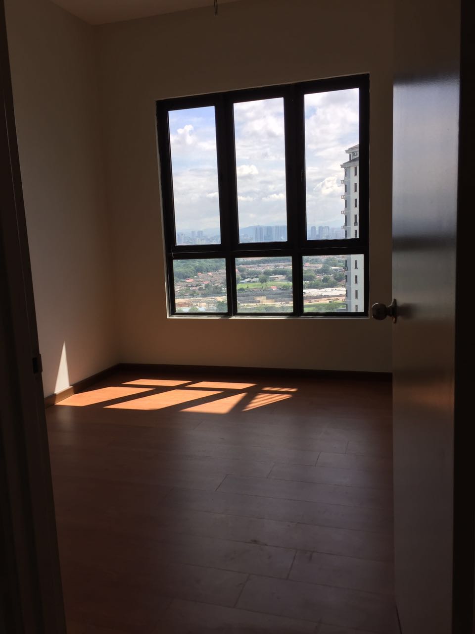 Zefer Hill Residence, Bandar Puchong Jaya - photo 2