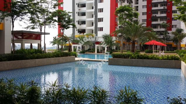 Main Place Residence, UEP Subang Jaya - photo 2