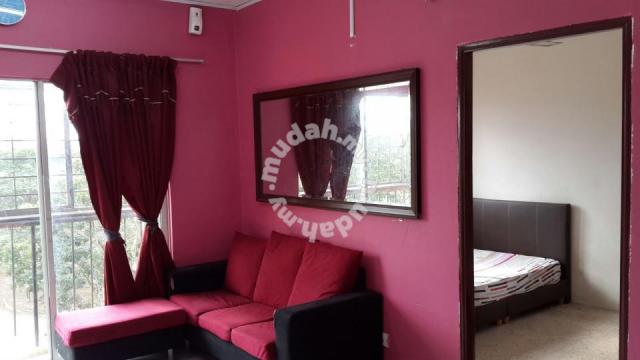 Ruvena Villa, Taman Putra Perdana - photo 6