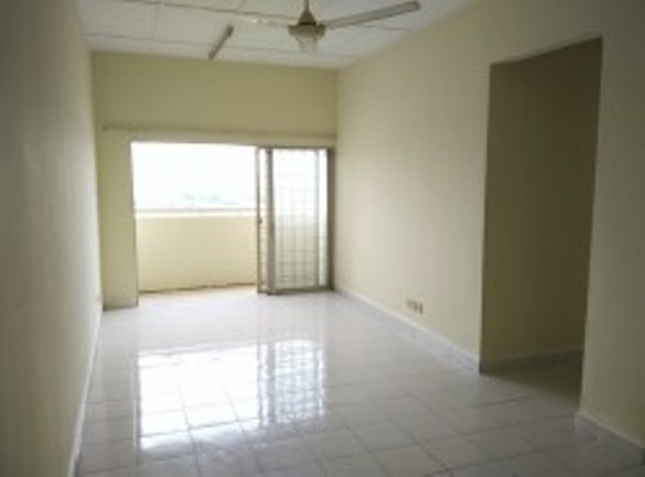 Sri Teratai Apartment, Bandar Kinrara - photo 4