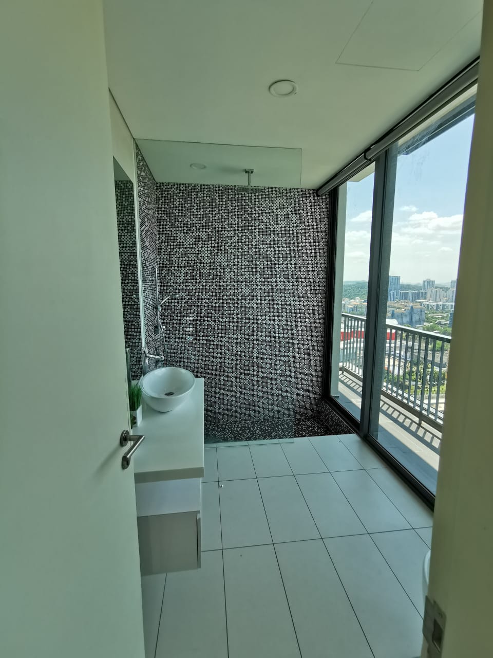 VOGUE SUITES ONE,KL ECO CITY - photo 7