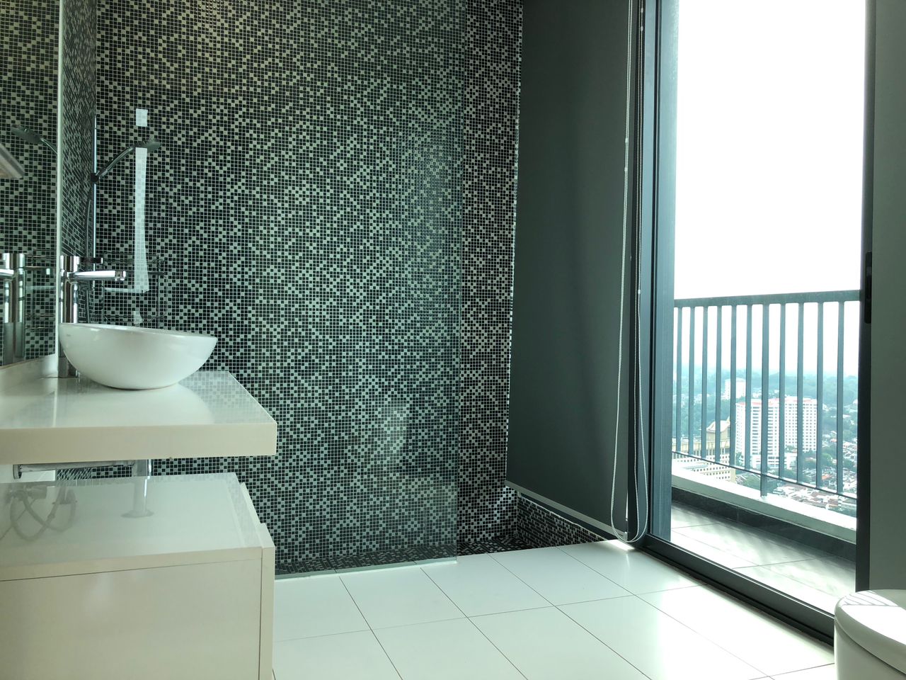 VOGUE SUITES ONE,KL ECO CITY - photo 6
