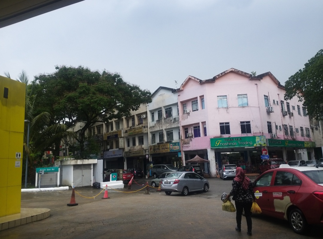 Taman kepong indah - photo 5