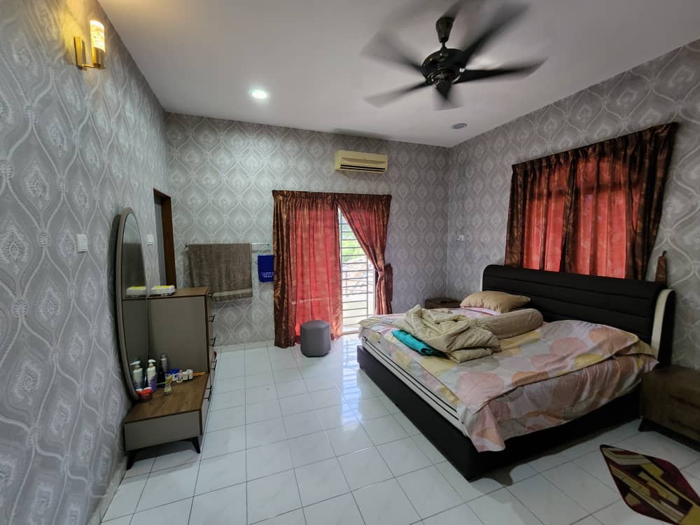 Double Story Semi D Corner Taman Tasik Indah - photo 4