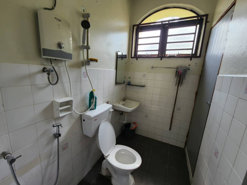 Big Land Two Storey Corner Taman Pengly For Sales - photo 6