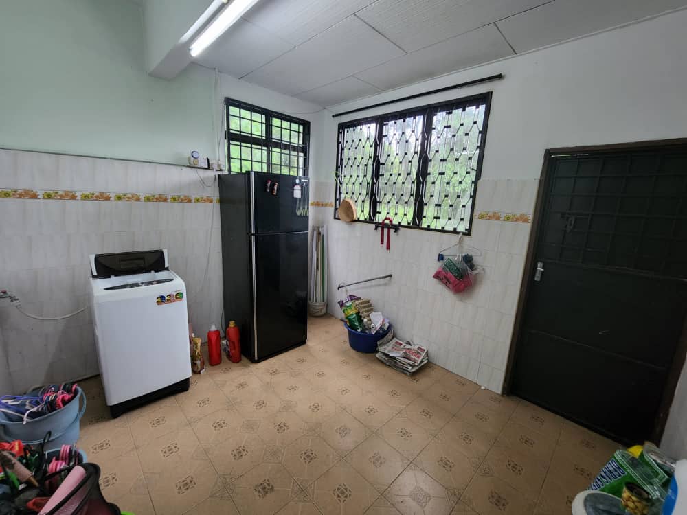 Double Storey Corner Near Aeon For Sales - photo 3