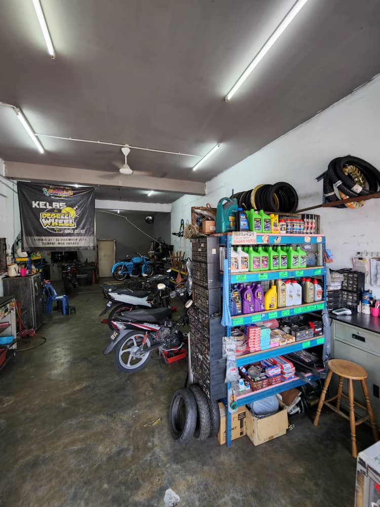 Best location Two Storey Shop Kamunting near SSL - photo 6