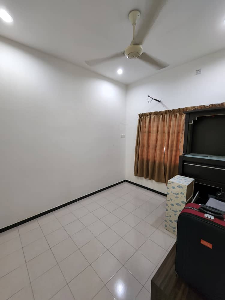 Single Storey Aulong Maju Taiping already Renovate - photo 3