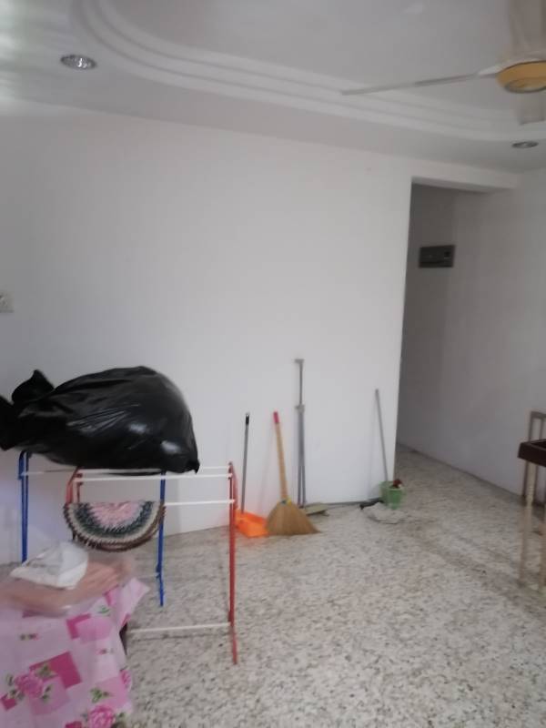 Jelutong Two and Half Storey Terrace Freehold - photo 10