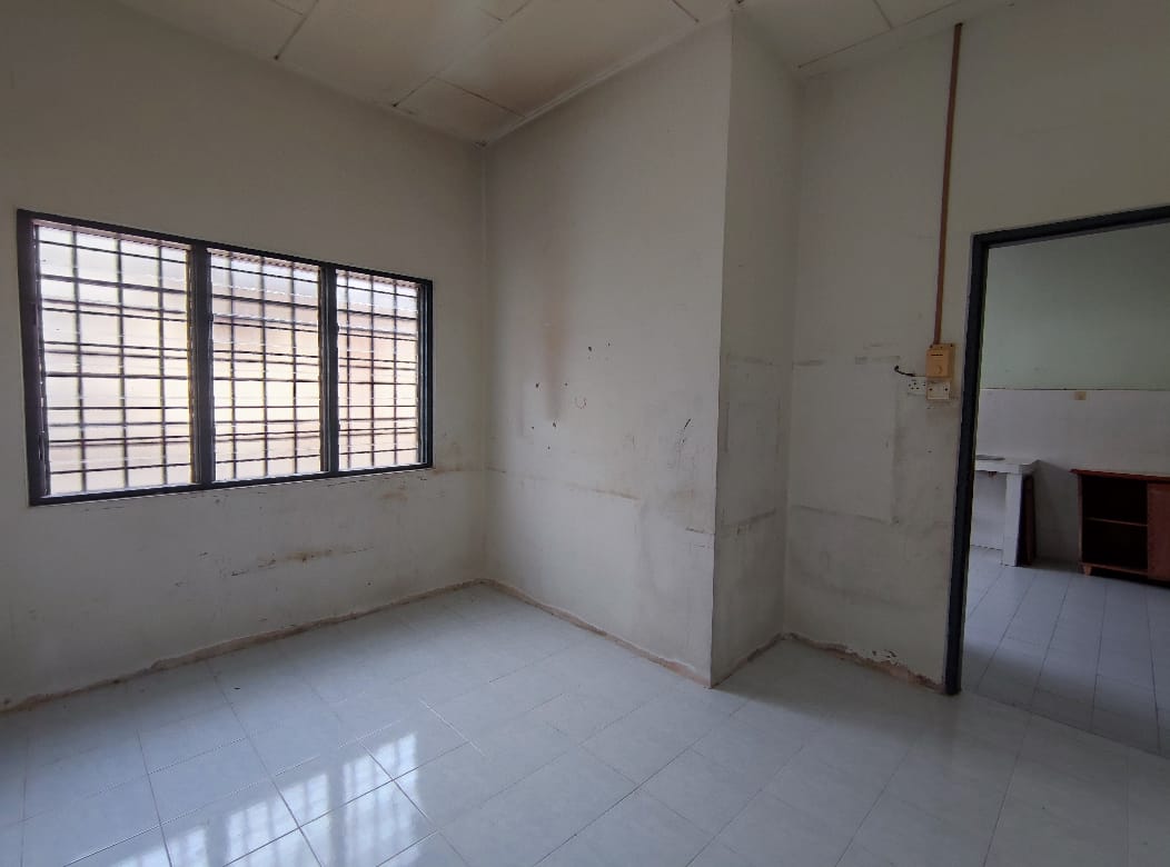 Freehold Simpang Pengkala Ayu Single Storey - photo 2
