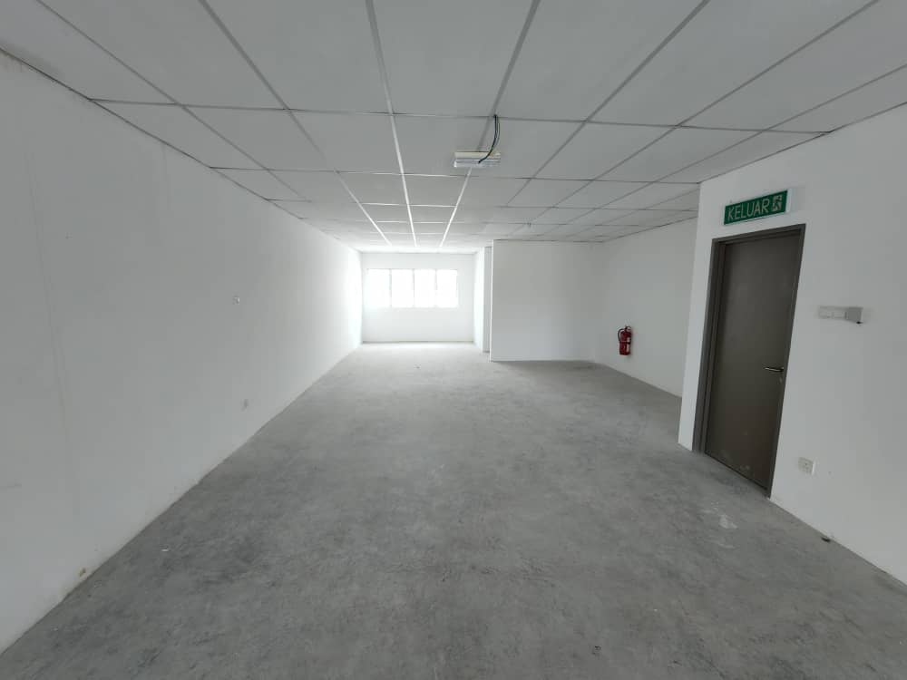 New Double Storey Shoplot For Rent - photo 3