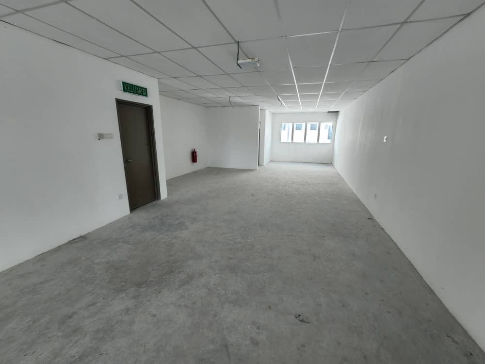New Double Storey Shoplot For Rent - photo 8