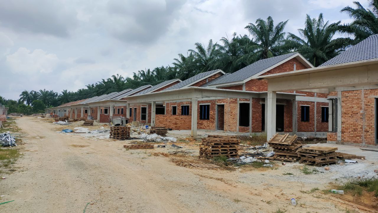 New Project Single Storey Semi-D House Ayer Tawar - photo 3