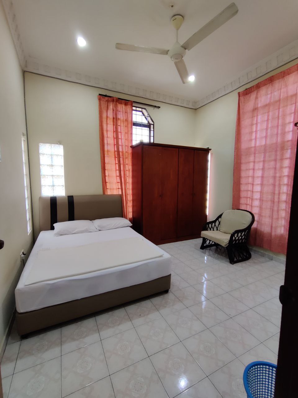 Beautiful Bungalow In Bukit Jana - photo 7