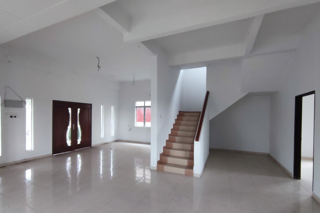 Detached Double Storey House for sale in Simpang - photo 2