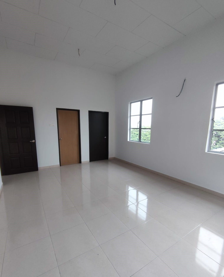 Detached Double Storey House for sale in Simpang - photo 3