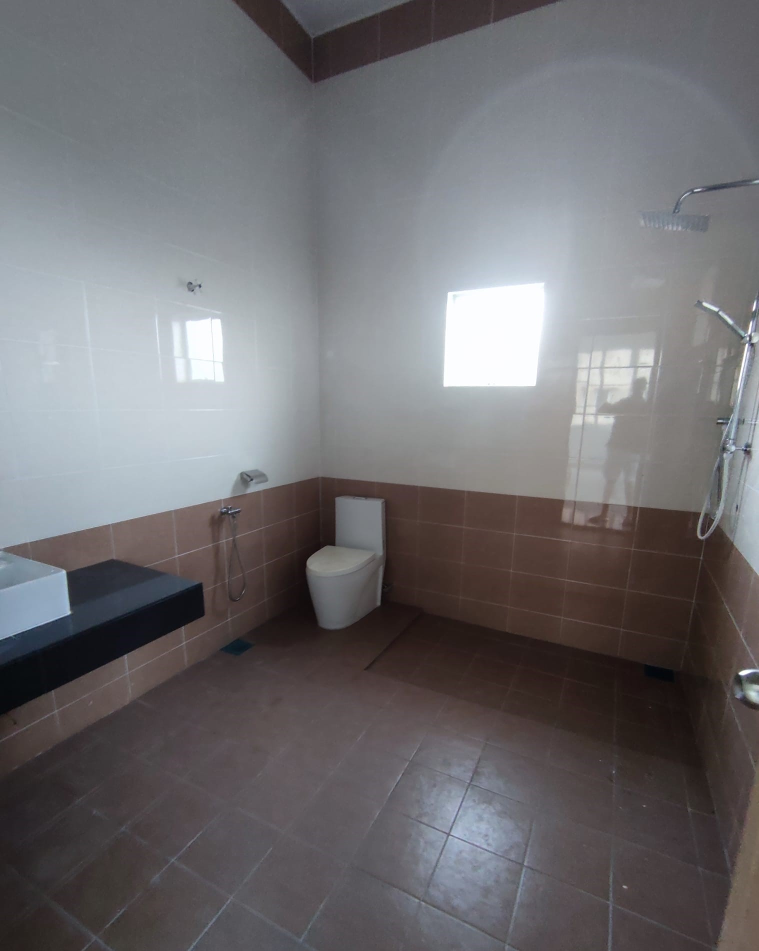 Detached Double Storey House for sale in Simpang - photo 4