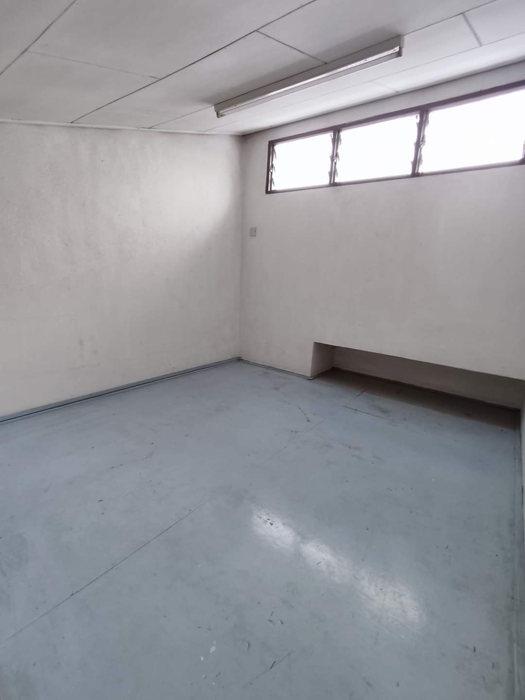 Single Storey Terrace House In Taman kami B - photo 8