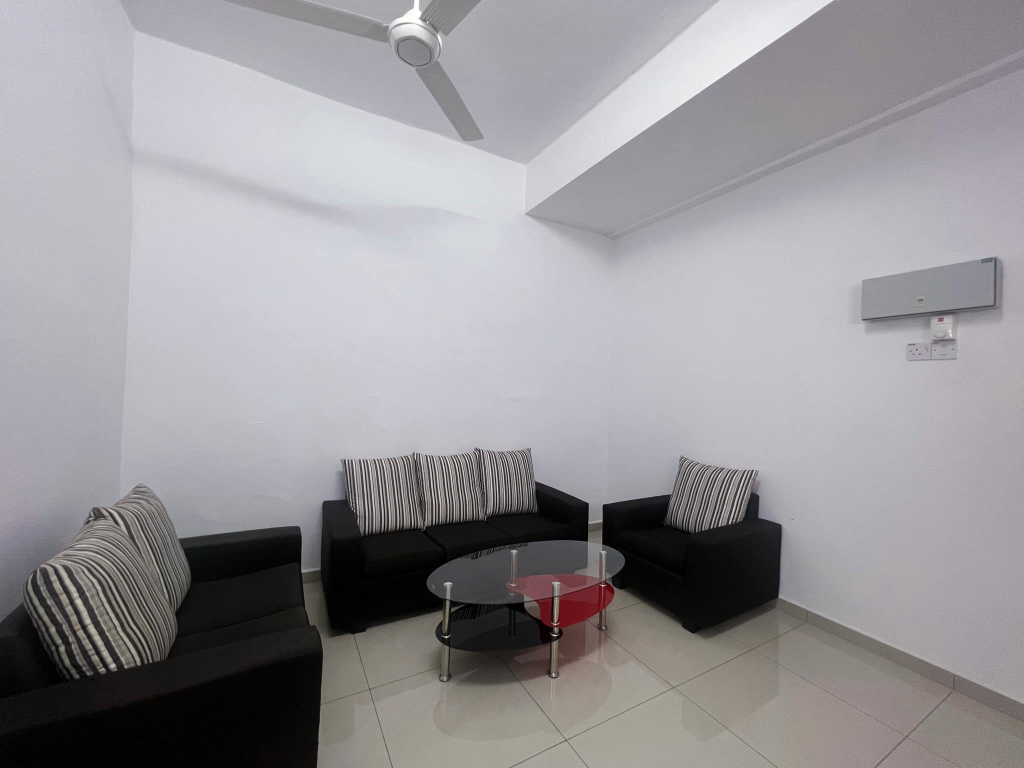 Taman Suria Fully Furnished Two and a Half Storey - photo 8