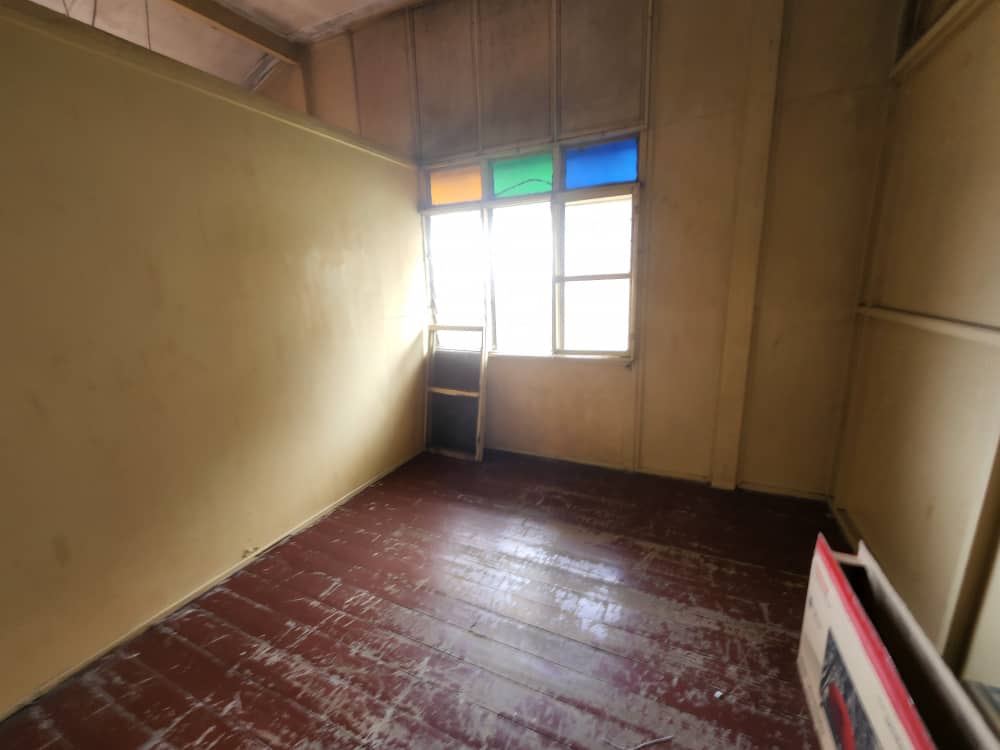 Bagan Serai Behind Old Pasar Big Room House Rent - photo 2