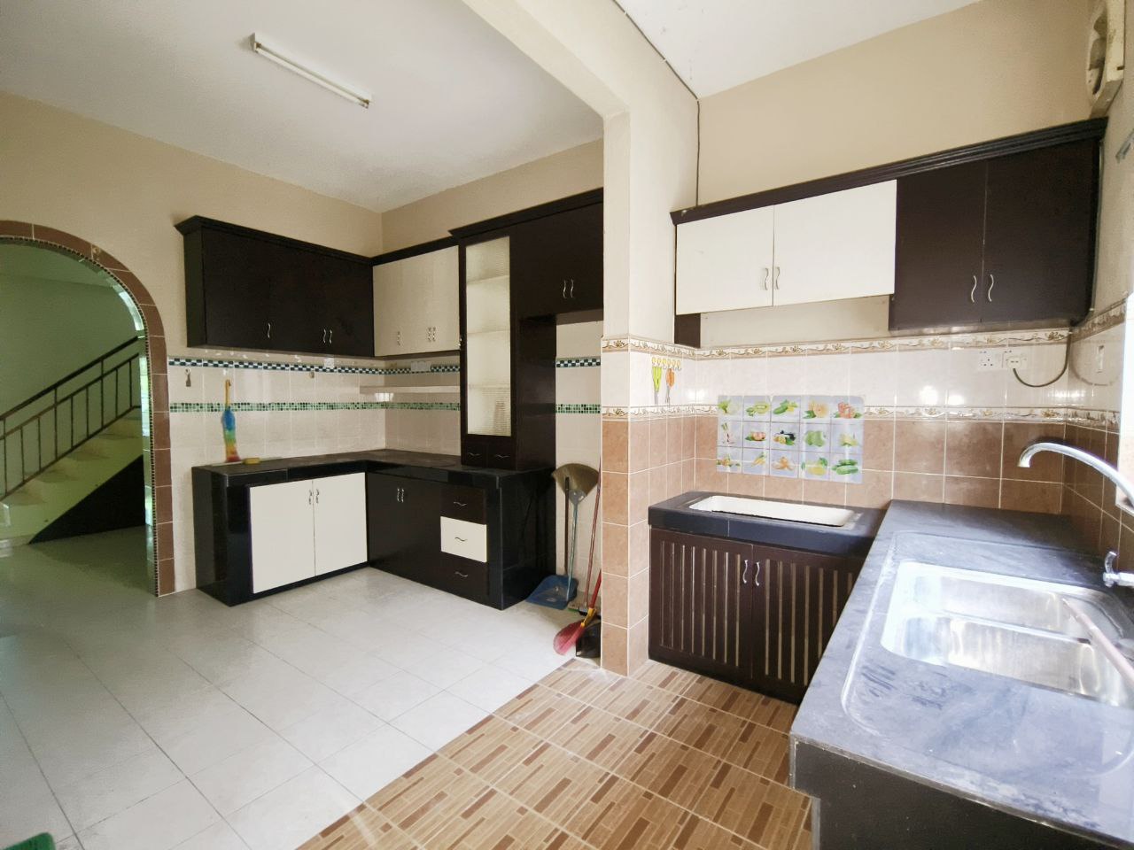 Below Market Price Two Storey Kamunting - photo 6