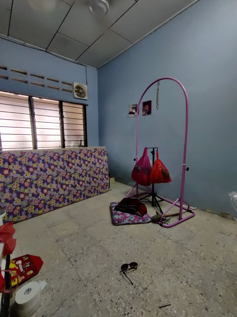 Fully Renovated Taman Kaya Single Storey - photo 8