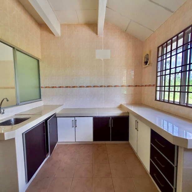 Renovated Double Storey Terrace House Taiping - photo 6