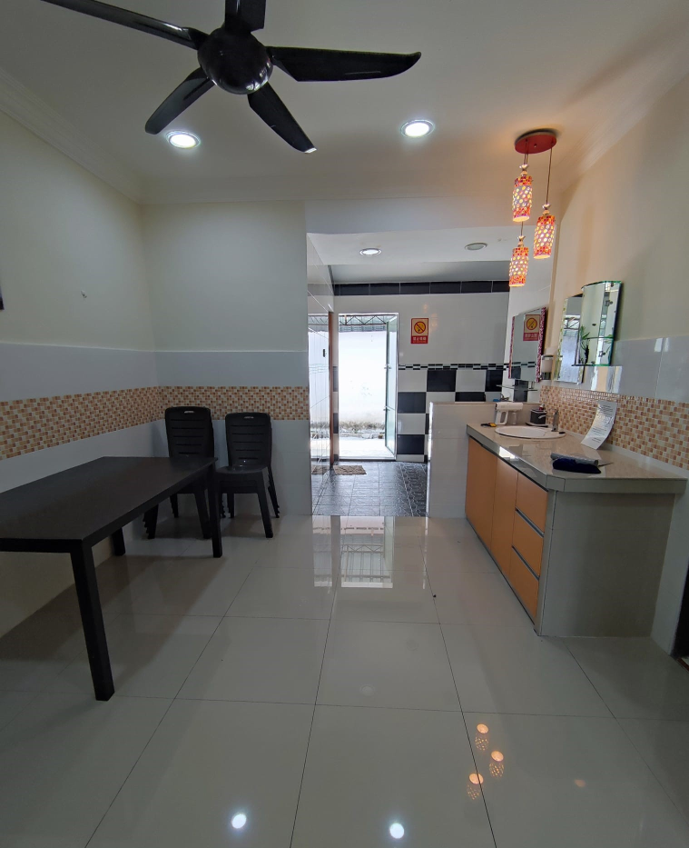 Excellent opportunity Taman Kaya Single Storey - photo 3