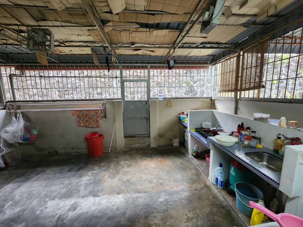 Freehold Double Storey Taman Bukit Mas Taiping - photo 7