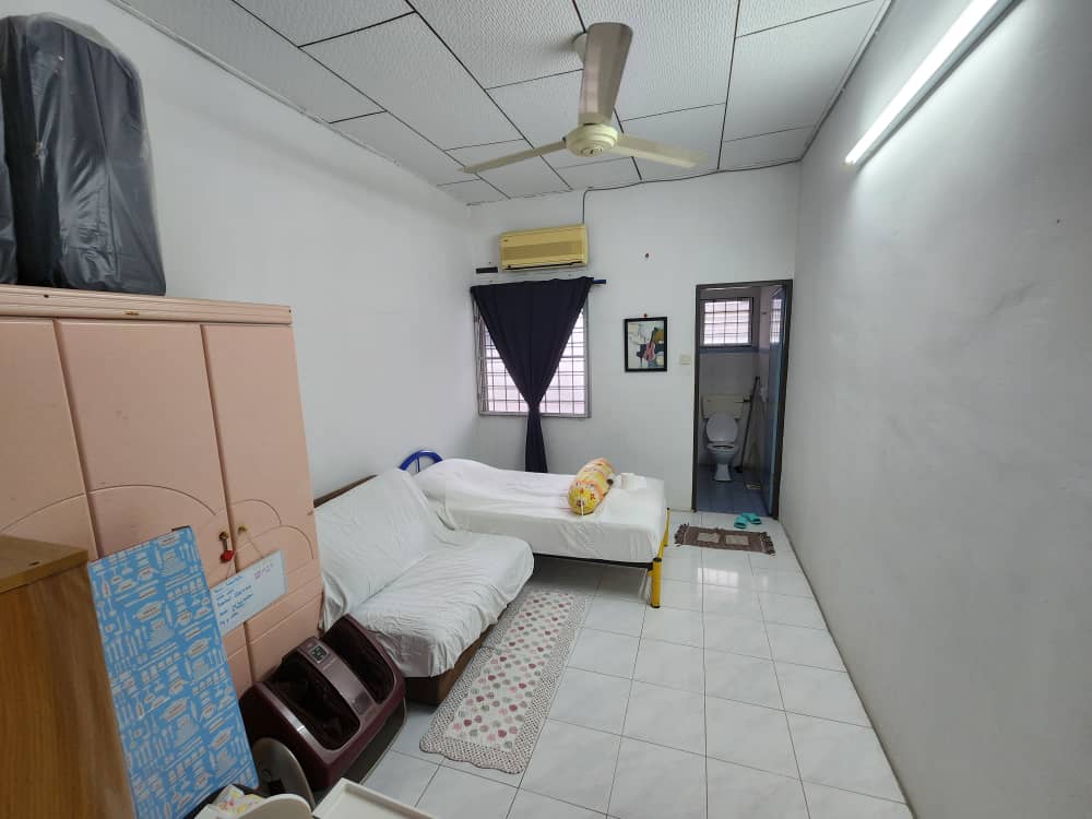 Freehold Double Storey Taman Bukit Mas Taiping - photo 10
