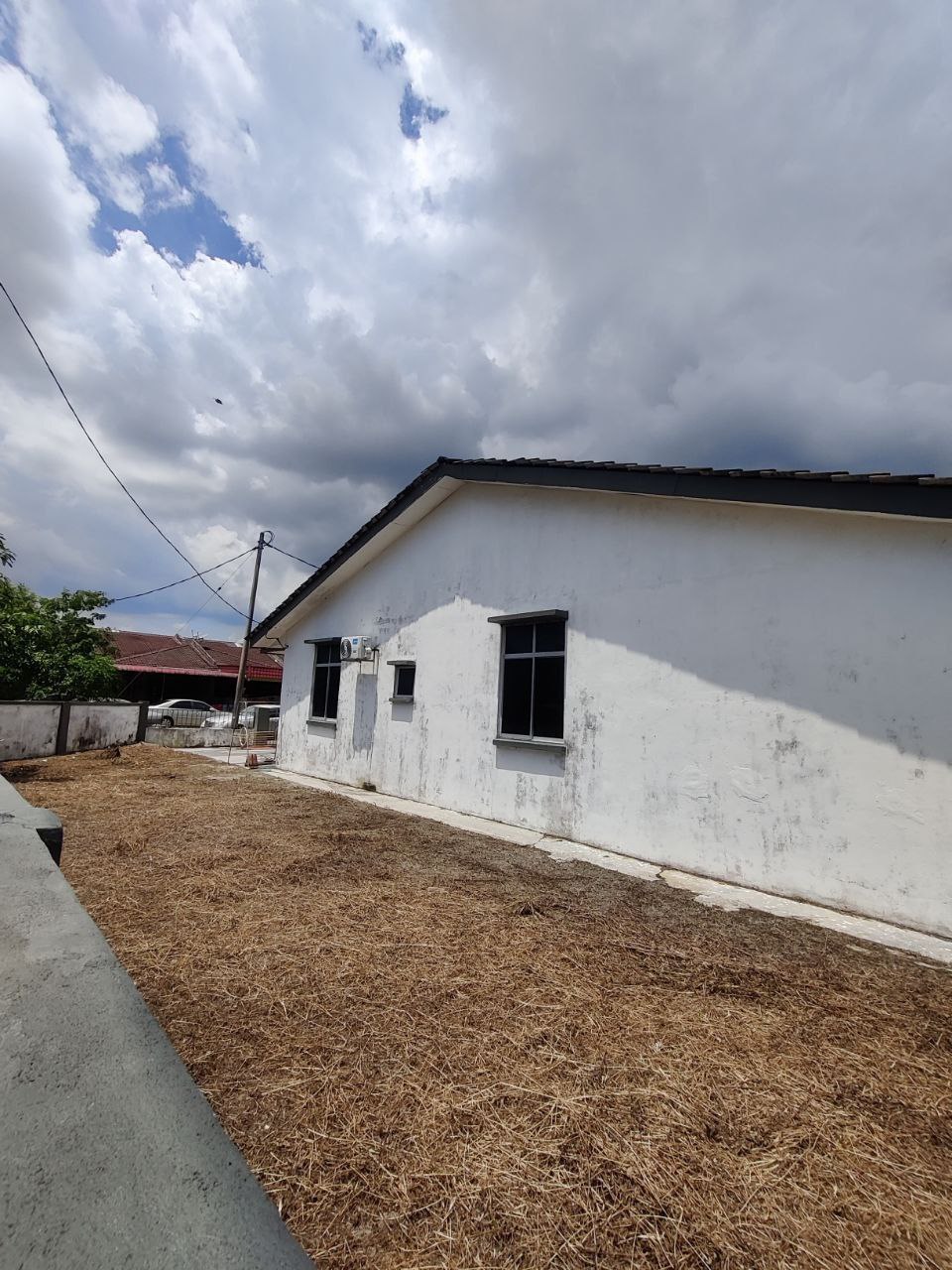 Corner Lot Single Storey Taman Aor Utama For Sale - photo 2