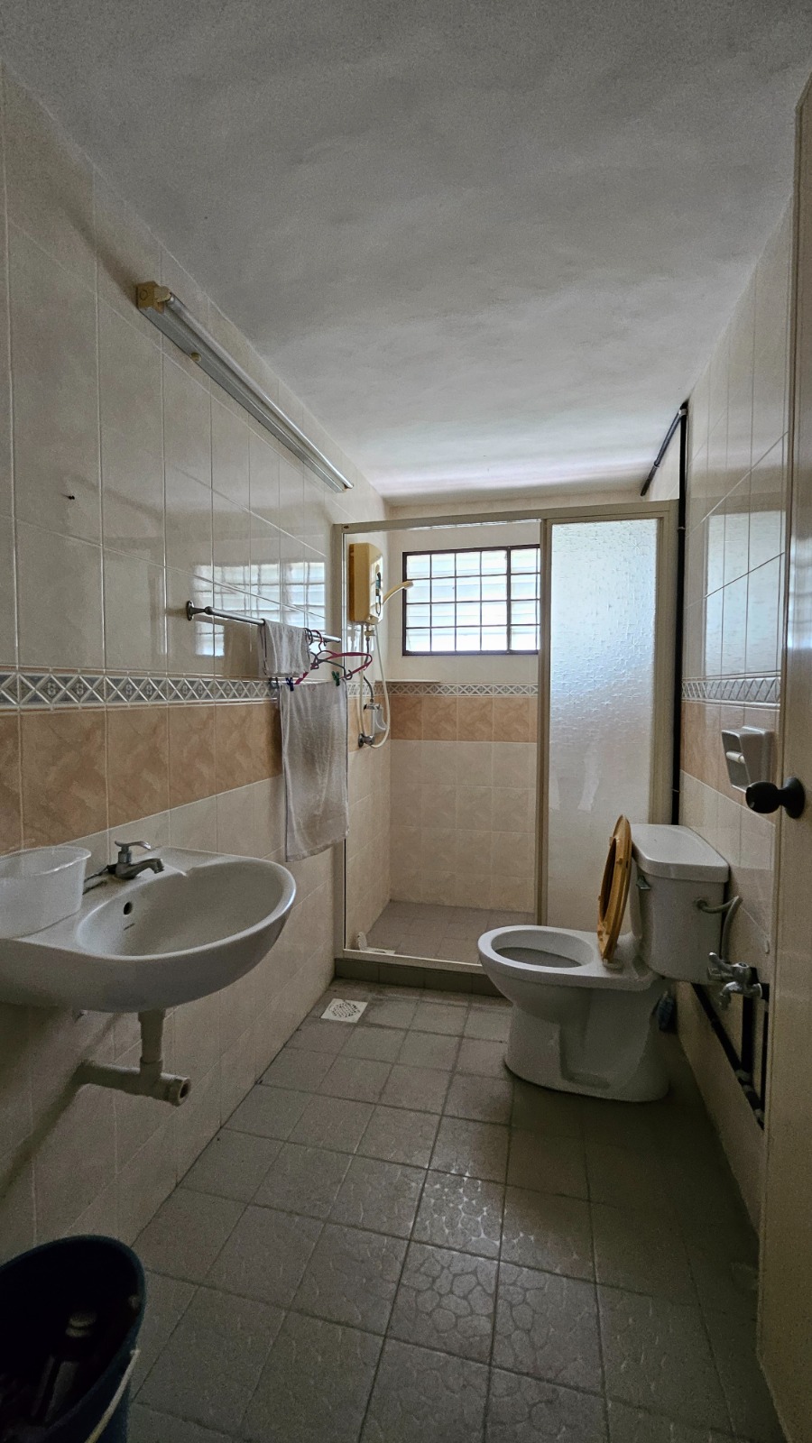 Double Storey Semi D Reservoir Crescent Ayer Itam - photo 6