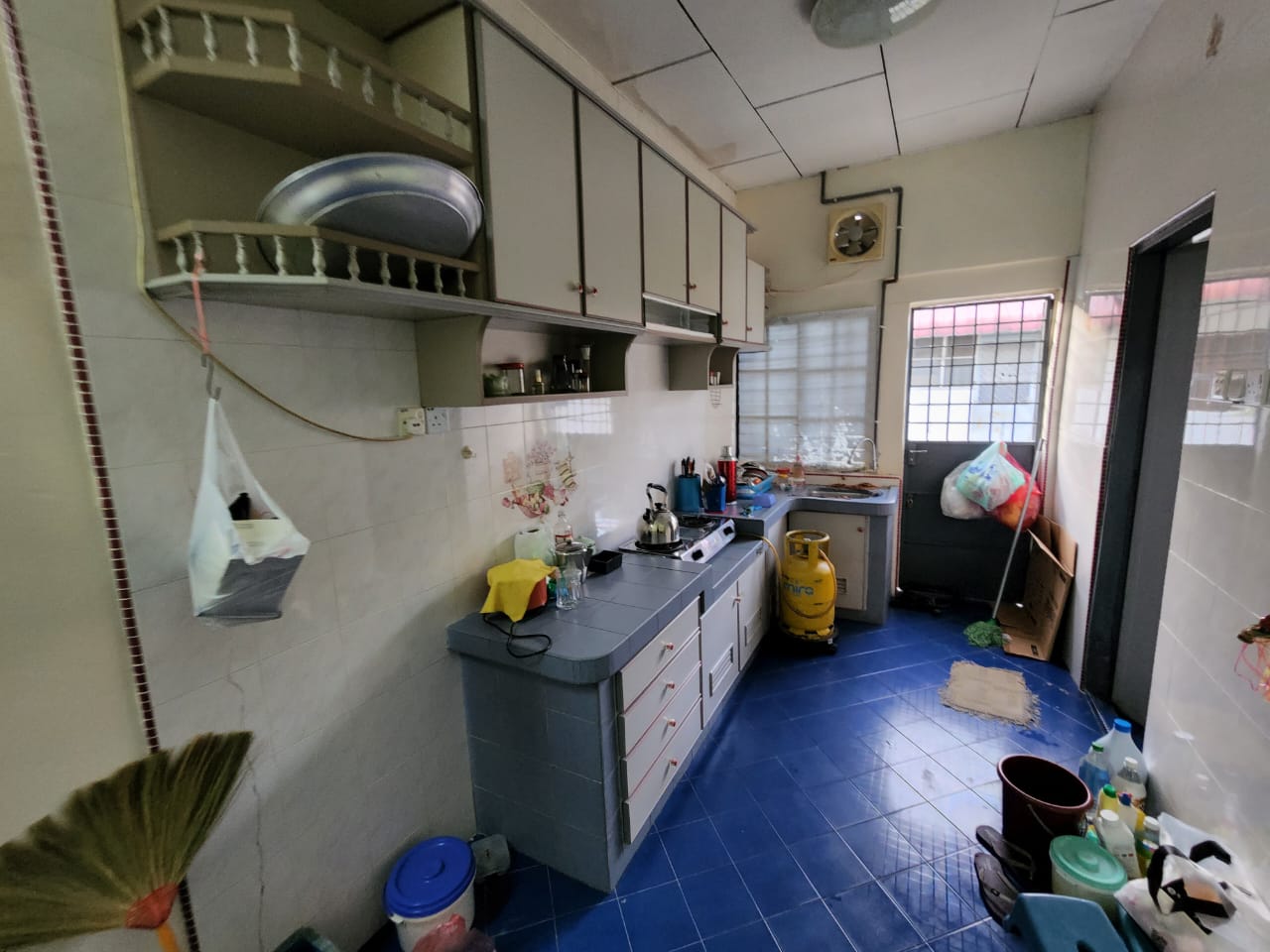 Freehold Single Storey Taman Kamunting Maju - photo 3