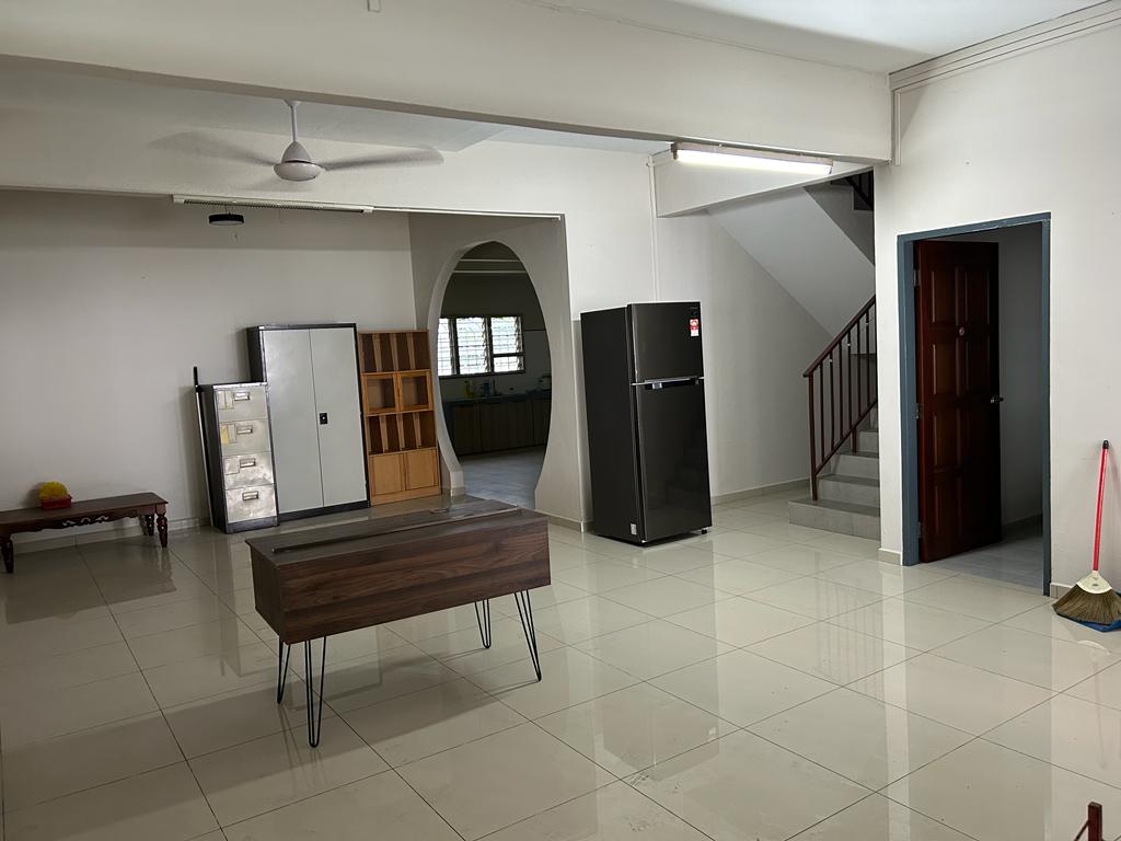 Double Storey Semi D Near Aeon Kamunting For Sale - photo 2