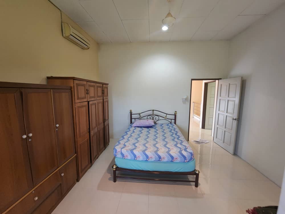 Below Market Value Two Storey Semi D Pengkalan Ayu - photo 4