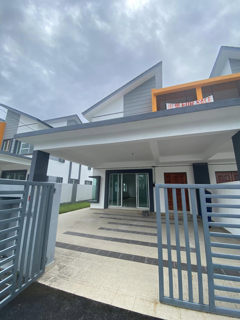 Freehold Double Storey Semi D Taman Aor Damai - photo 7