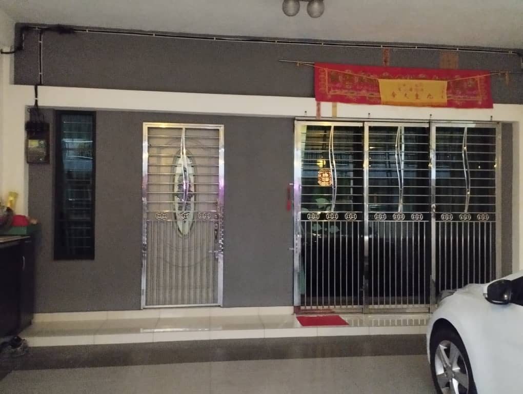 Freehold Double Storey Taman Simpang Bersatu - photo 2