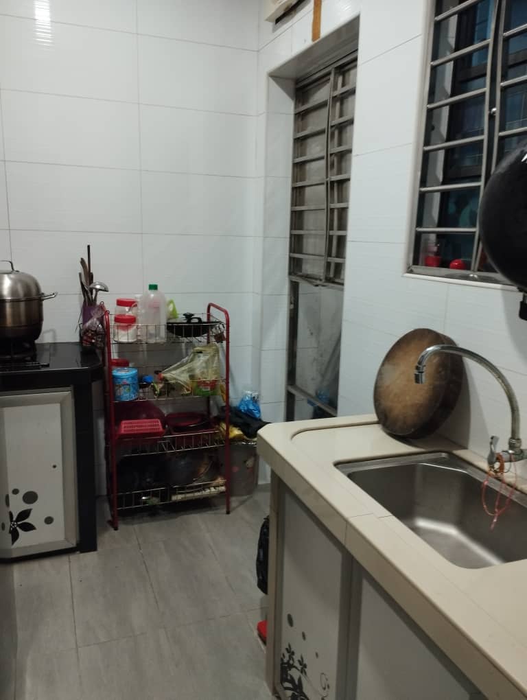 Freehold Double Storey Taman Simpang Bersatu - photo 9