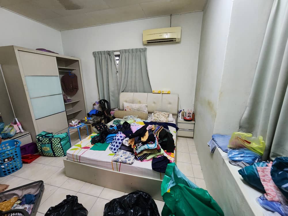 Double Storey Corner Big Land Taman Suria For Sale - photo 3