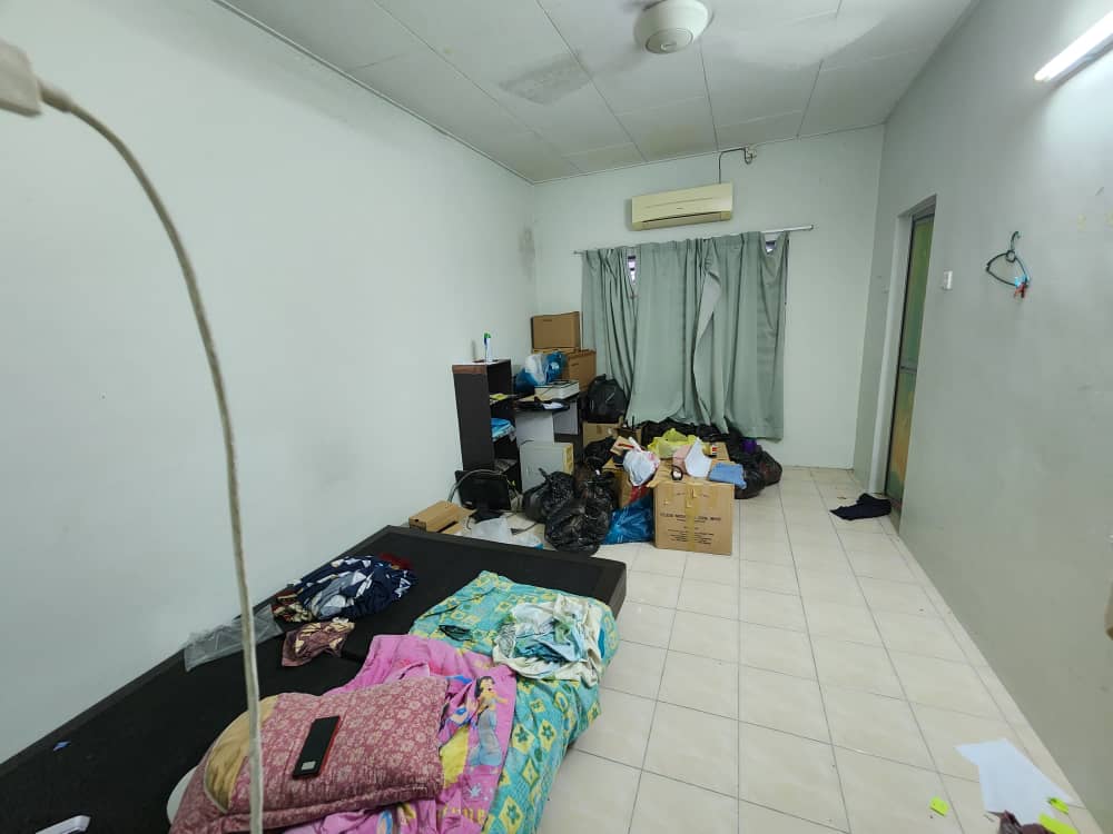 Double Storey Corner Big Land Taman Suria For Sale - photo 7
