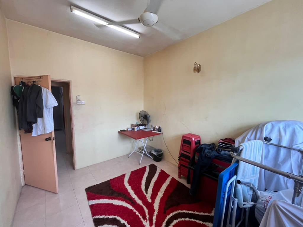 Freehold Double Storey Taman Serai Perdana - photo 6