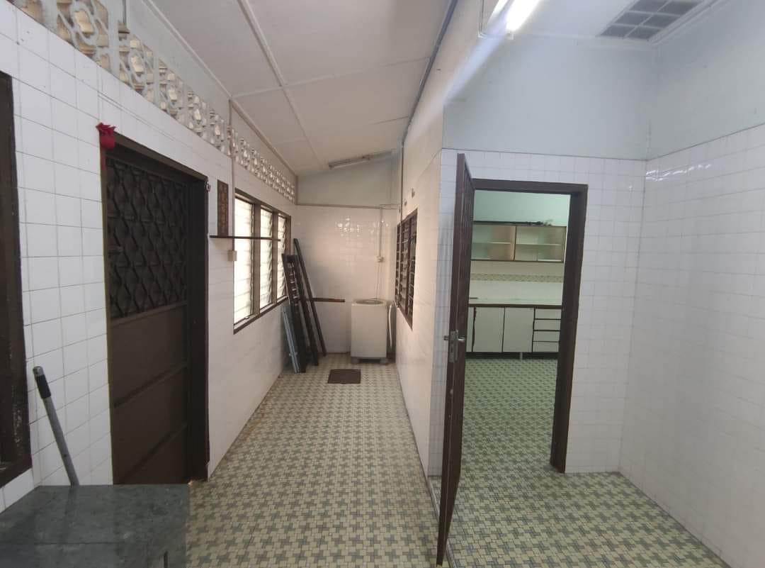 Freehold Double Storey For Sale at Taman Lake View - photo 7