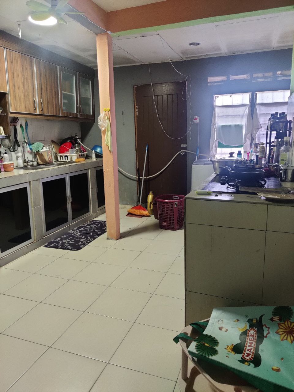 Fully Renovated Single Storey Taman Semarak - photo 4