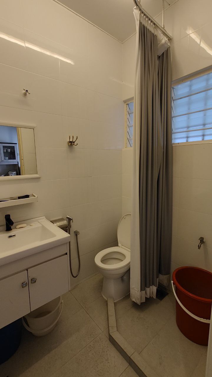 Fully Renovated Freehold Taman Pengkalan Ayu - photo 6