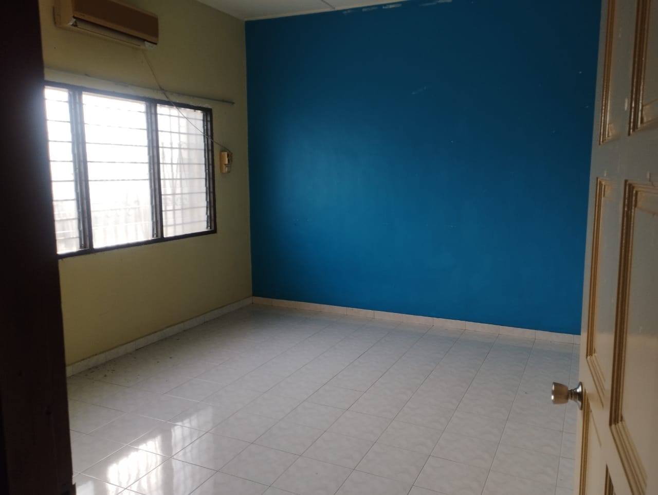 Taman Pertama Aulong Double Storey House - photo 6